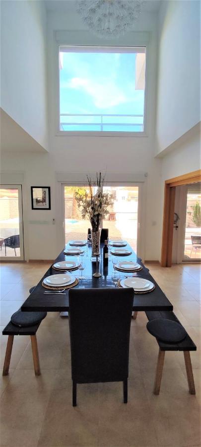5 Bedrooms Private House 300M From Beach Roquetas de Mar Luaran gambar