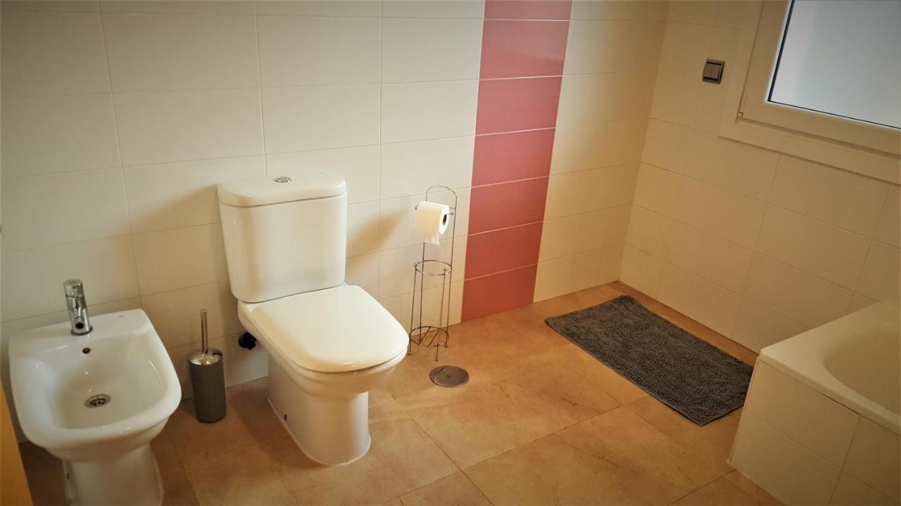 5 Bedrooms Private House 300M From Beach Roquetas de Mar Luaran gambar